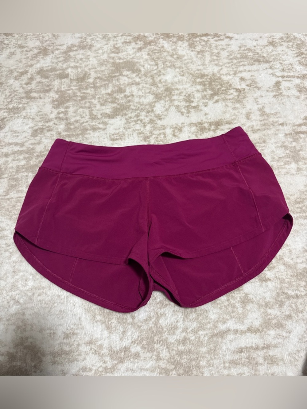 Lululemon Speed Up Shorts 2.5” Low Rise Magenta Purple Size 4